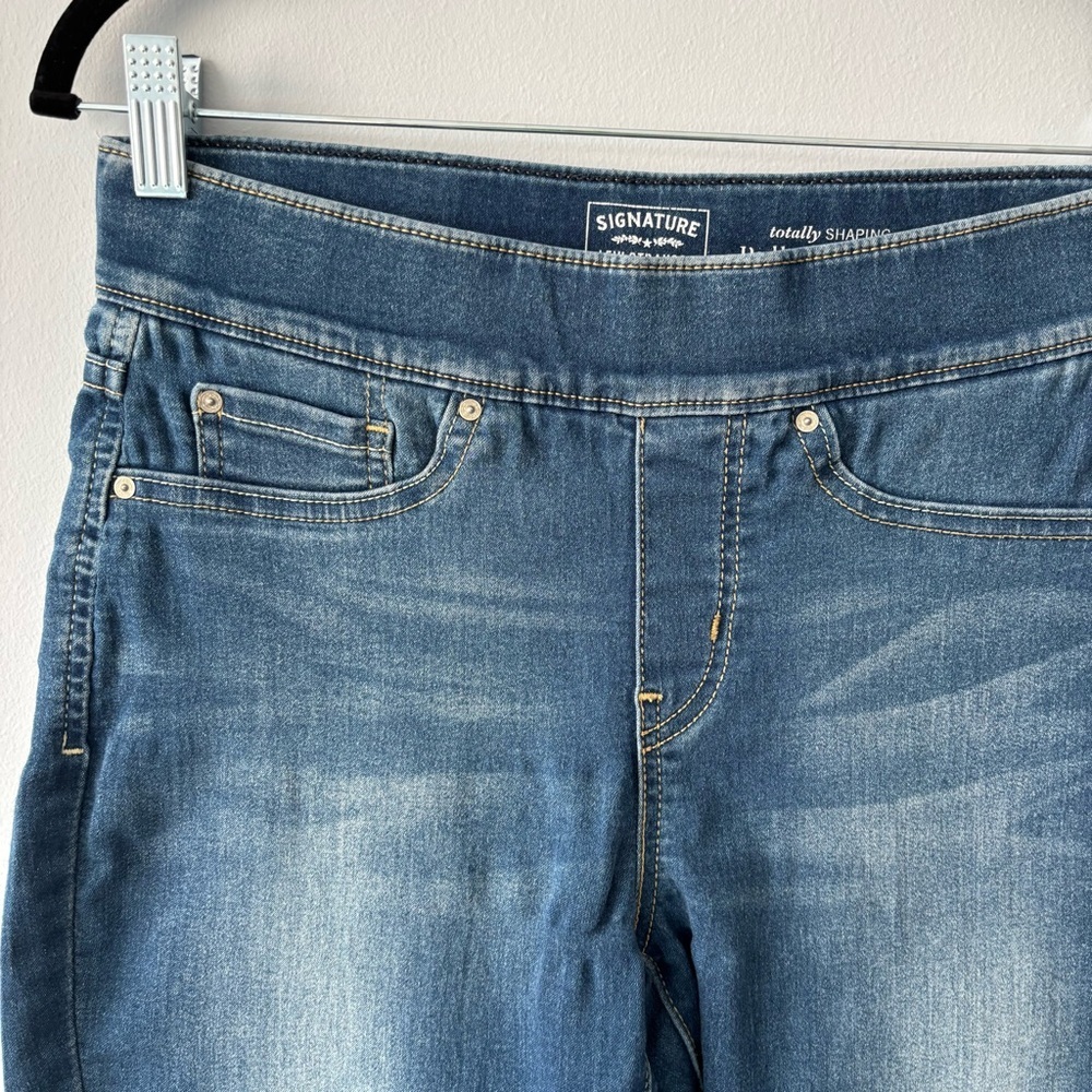 Levi’s Pull On Signature Jeans - Picture 2 of 5
